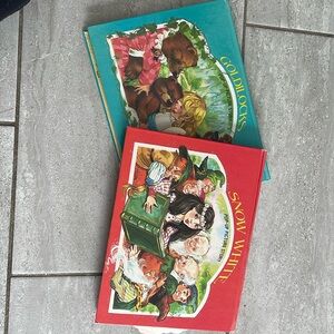 Vintage pop up picture stories